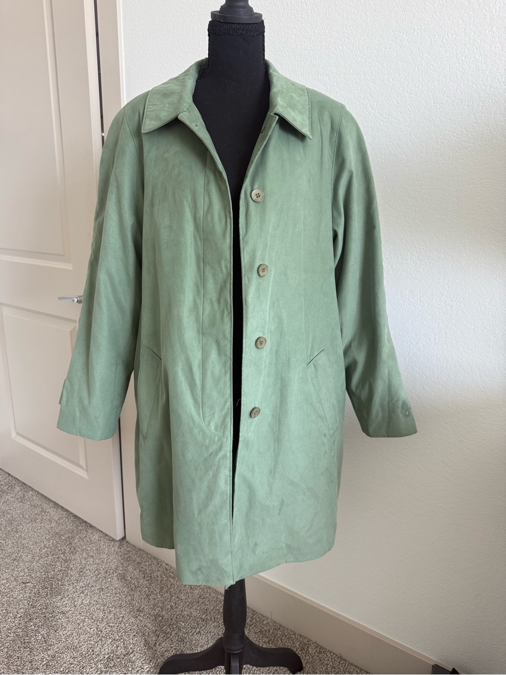 Classic Sage Green Single-Breasted Coat